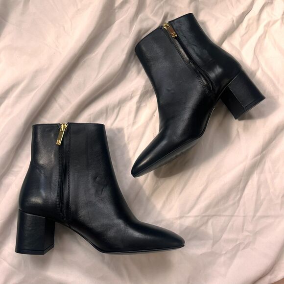 Bruno Magli Vinny Leather Ankle Boot - Size 36 - Picture 3 of 8